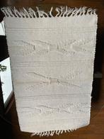 wit tapijt nieuw, Huis en Inrichting, Stoffering | Tapijten en Vloerkleden, Ophalen, Minder dan 50 cm, 50 tot 100 cm, Wit