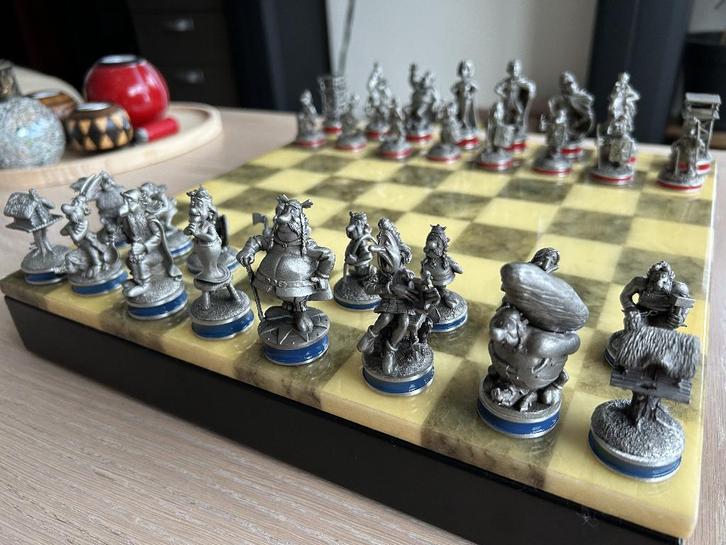 Asterix & Obelix Mayfair schaakset d.d. 1993 (zeldzaam!), Verzamelen, Stripfiguren, Zo goed als nieuw, Boek of Spel, Asterix en Obelix