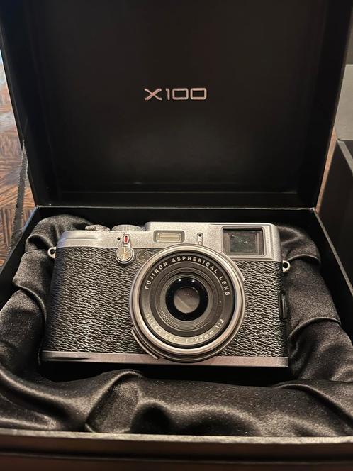 Fujifilm X100 meetzoekercamera, Audio, Tv en Foto, Fotocamera's Digitaal, Zo goed als nieuw, Ophalen