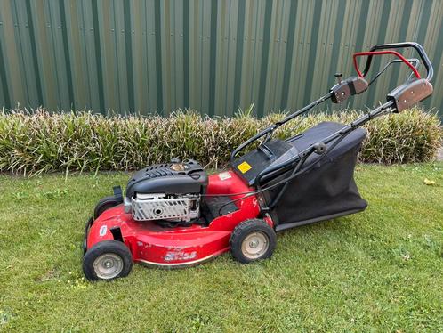Professionele grasmaaier opknapper, Tuin en Terras, Grasmaaiers, Gebruikt, Benzine-grasmaaier, 50 cm of meer, Cirkelmaaier, Opvangzak