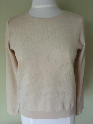 Un Jour Ailleurs - zacht beige truitje - maat S beschikbaar voor biedingen