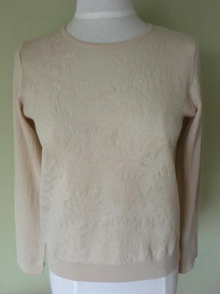 Un Jour Ailleurs - zacht beige truitje - maat S, Kleding | Dames, Truien en Vesten, Gedragen, Maat 36 (S), Beige, Ophalen of Verzenden