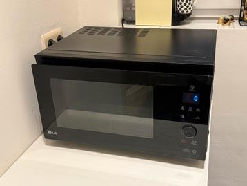 Micro-ondes combiné - LG NeoChef MJ3965BIB four micro onde beschikbaar voor biedingen