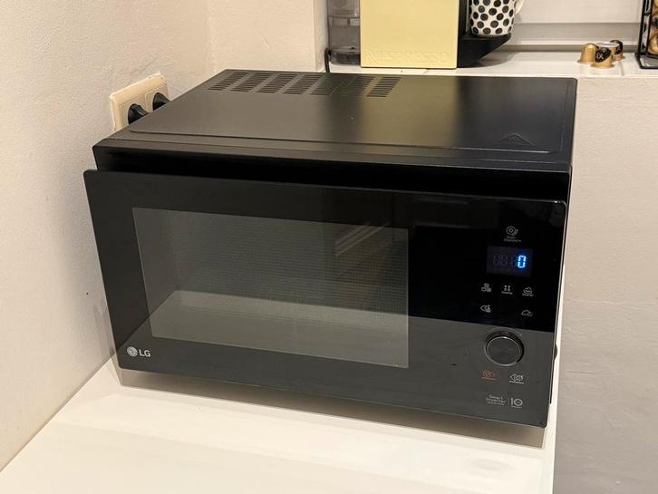 Micro-ondes combiné - LG NeoChef MJ3965BIB four micro onde, Elektronische apparatuur, Ovens, Zo goed als nieuw, Grill, Ophalen