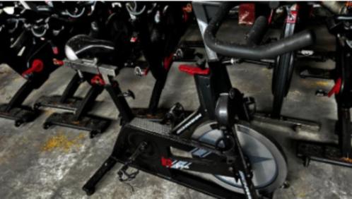 Schwinn IC Elite Indoor Cycle met Smart Release | Bike, Sport en Fitness, Fitnessmaterialen, Gebruikt, Armen, Benen, Borst, Buik