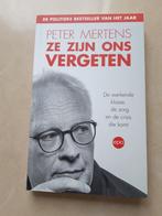 Ze zijn ons vergeten, Livres, Livres Autre, Comme neuf, Enlèvement ou Envoi