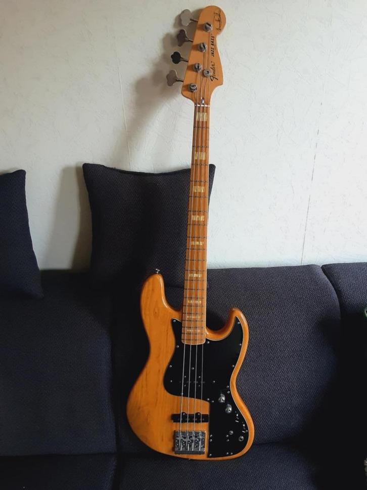 Fender Marcus Miller Jazz bass made in Japan, Muziek en Instrumenten, Snaarinstrumenten | Gitaren | Bas, Gebruikt, Elektrisch