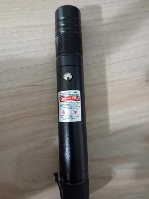 Sterke Laser (groen), Muziek en Instrumenten, Licht en Laser, Zo goed als nieuw, Laser, Ophalen