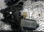 Moteur lève vitre avant gauche Audi A4 2015-2020 LP/14961, Ophalen, Gebruikt, Audi