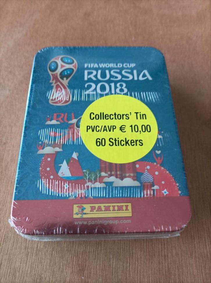 Panini WK Russia 2018 , gesloten Tinne box met 60 stickers, Hobby en Vrije tijd, Stickers en Plaatjes, Zo goed als nieuw, Ophalen of Verzenden