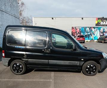 Citroen Berlingo 1.6 hdi lichte vracht, Auto's, Voorwielaandrijving, Stof, Zwart, Citroën