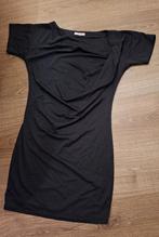 Zwart gelegenheidsjurkje tot net aan de knie maat Smal., Kleding | Dames, Zwart, Ophalen of Verzenden, Zo goed als nieuw, Happy 13
