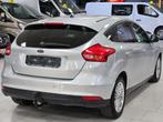 Ford Focus 1.0i Amovible Gps Blue Clim Sensors Cruise Androi, Auto's, Focus, Stof, Gebruikt, 5 deurs