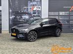 Volvo XC60 2.0 T8 Plug-in hybrid AWD R Design|Facelift!|PANO, Auto's, Volvo, Automaat, Euro 6, 462 pk, Zwart