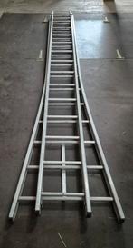 Ladder 2 delig, Doe-het-zelf en Bouw, Ladders en Trappen, Ophalen, Zo goed als nieuw, Ladder