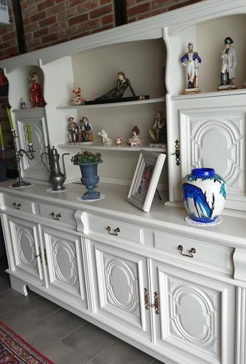 Buffetkast massief notelaar ..220 x 60..wit geschilder, Ophalen, Gebruikt