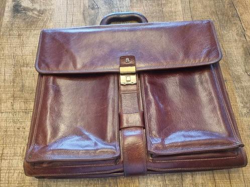 Lederen aktetas 'Matras', Handtassen en Accessoires, Koffers, Gebruikt, Leer, Minder dan 50 cm, Slot, Ophalen