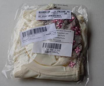Nieuwe Bh Ivoor kleur Blancheporte 110B in verpakking beschikbaar voor biedingen