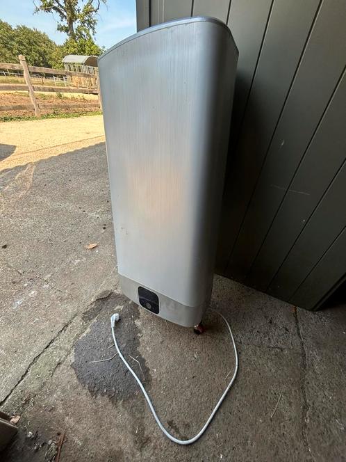 elektrische boiler niet gratis, Doe-het-zelf en Bouw, Chauffageketels en Boilers, Zo goed als nieuw, Boiler, Ophalen