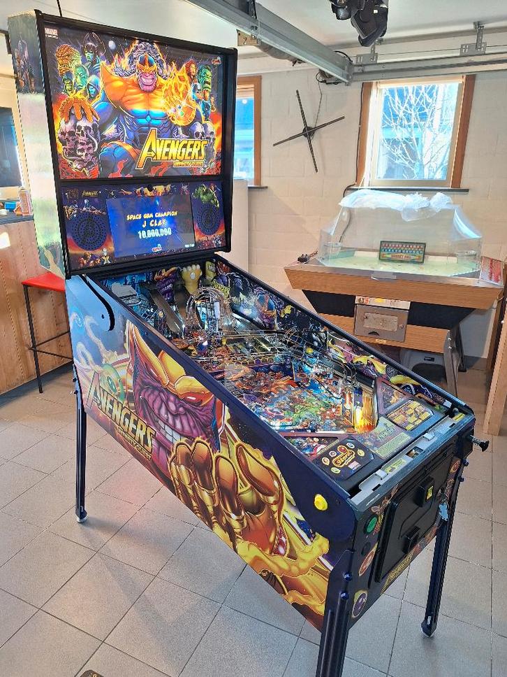 Flipperkast Avengers premium, Verzamelen, Automaten | Flipperkasten, Zo goed als nieuw, Overige soorten, Flipperkast, Stern, Ophalen