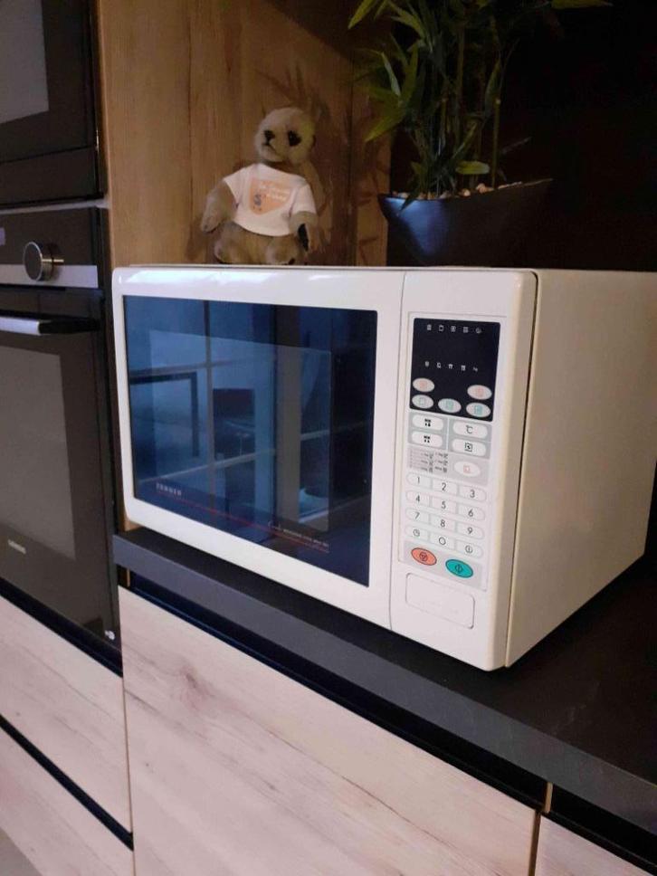 Combiné : Four - Micro ondes - Grill, Elektronische apparatuur, Microgolfovens, Gebruikt, Tussenbouw, Combi-microgolfoven, 45 tot 60 cm