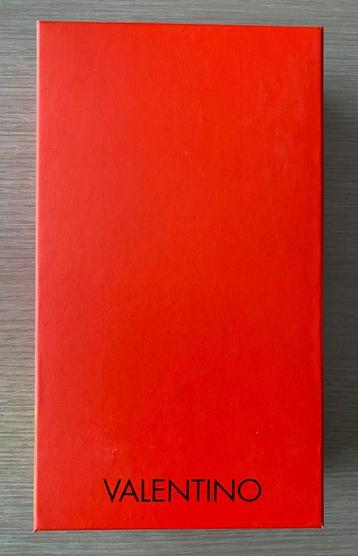 Rood doosje Valentino - NIEUW beschikbaar voor biedingen