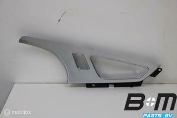 Portierinleg rechtsvoor Audi Q7 4M 4M0867102L beschikbaar voor biedingen