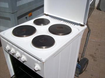 elektrisch fornuis met oven, Enlèvement, Utilisé, Électrique