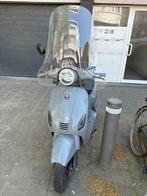 Scooter GTS Toscana 2018 – Borasco Grey (Special Edition), Fietsen en Brommers, Snorfietsen en Snorscooters, Gebruikt, Benzine