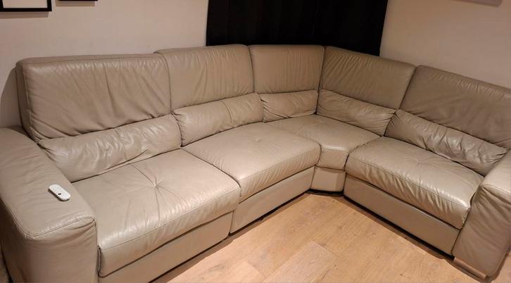 chateau d'ax, lederen hoeksalon, 2 relaxfuncties, Huis en Inrichting, Zetels | Complete zithoeken, Gebruikt, Leer, Ophalen