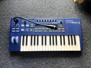 Ultra Nova Novastation synthesizer