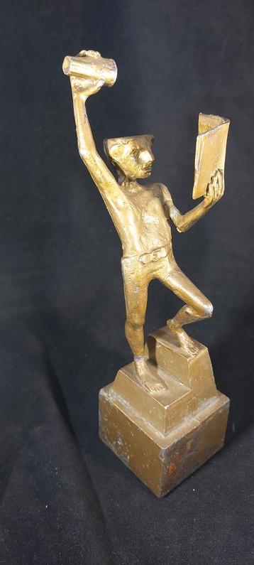 Sculptuur "Fonske Sapientiae" Jef Claerhout  beschikbaar voor biedingen