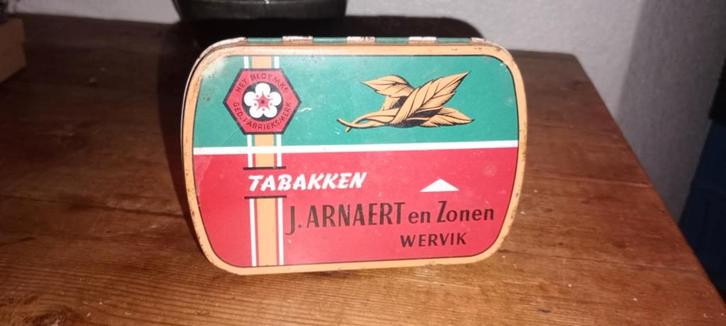 Oude tabaksdoos Arnaert, Wervik, Verzamelen, Merken en Reclamevoorwerpen, Gebruikt, Verpakking, Ophalen of Verzenden