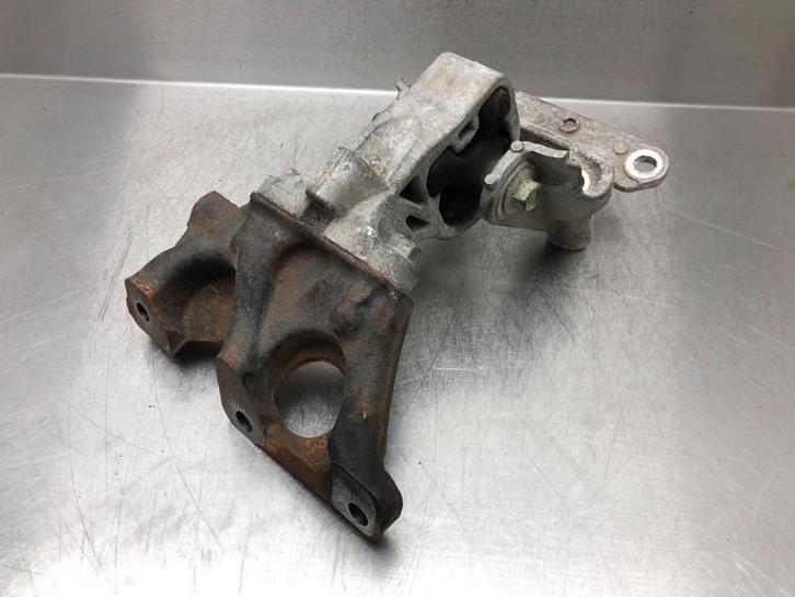 MOTORSTEUN Subaru Outback (BR) (01-2009/-), Auto-onderdelen, Ophanging en Onderstel, Subaru, Gebruikt