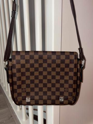 Sac à cou/à bandoulière pour homme brun, Autres marques, Cuir, Comme neuf, Brun