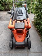 Grasmaaier merk Black en Decker, Ophalen, Zo goed als nieuw