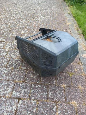 Bakje voor de grasmaaier  beschikbaar voor biedingen
