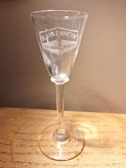 Blankenheym zeer oude Schiedam – jeneverglas, borrelglas _1, Verzamelen, Glas en Drinkglazen, Gebruikt, Borrel- of Shotglas, Ophalen of Verzenden