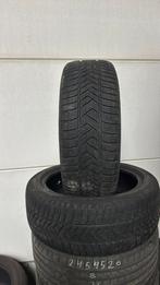 2454520   245/45R20 winter merk pirelli, Kleding | Dames, Ophalen