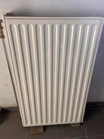 Verticale Paneelradiator, Doe-het-zelf en Bouw, Verwarming en Radiatoren, Ophalen, Radiator, Zo goed als nieuw, 60 tot 150 cm