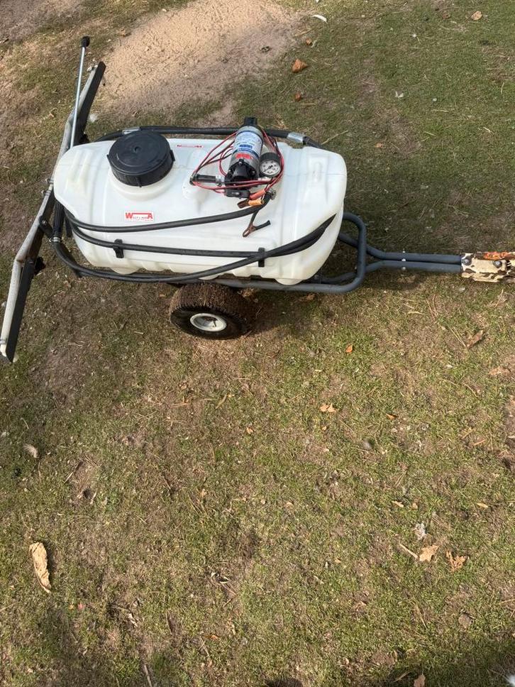 Tuinsproeiers 56 L, Tuin en Terras, Tuinsproeiers, Zo goed als nieuw, Ophalen