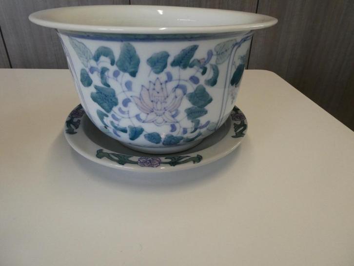 Porseleinen Chinese bloempot met onderschaal, Tuin en Terras, Bloempotten, Gebruikt, Overige materialen, Binnen, Minder dan 40 cm