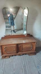 Gratis Kasten 4 stuks 2 spiegelkasten 2 kleerkasten, Ophalen, Gebruikt