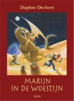 boek: Marijn in de woestijn/Daphne Deckers, Ophalen of Verzenden, Gelezen, Fictie