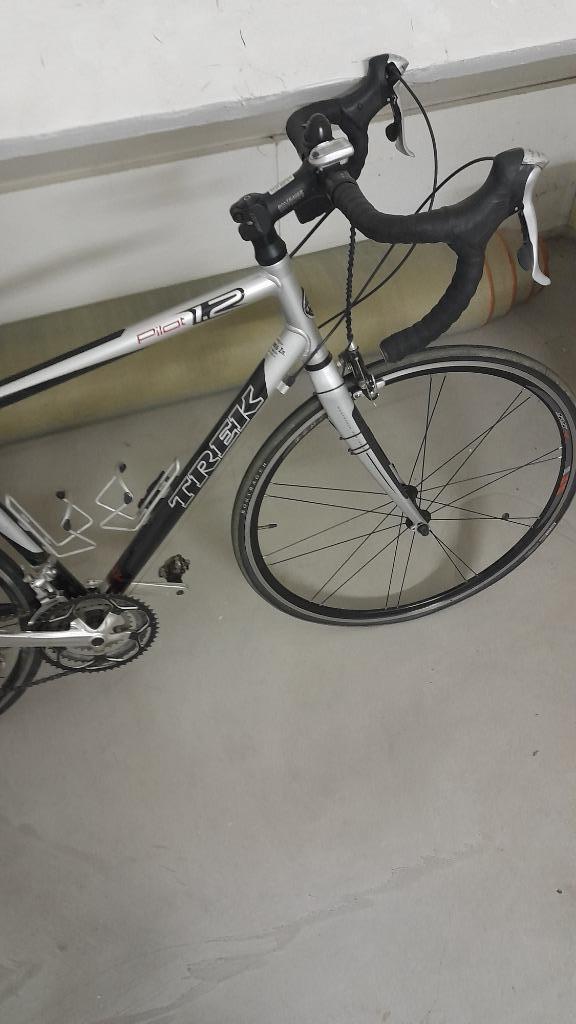 KOERSFIETS TREK ( nieuwe prijs), Fietsen en Brommers, Fietsen | Heren | Sportfietsen en Toerfietsen, Zo goed als nieuw, Overige merken