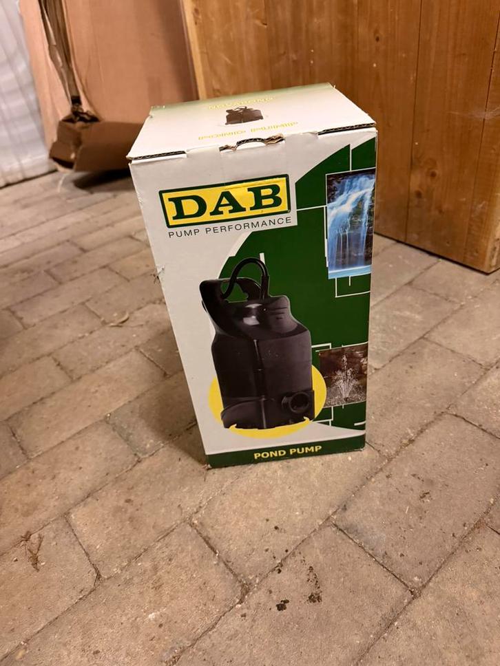 DAB Novapond 200m, Tuin en Terras, Waterpompen, Zo goed als nieuw, Ophalen