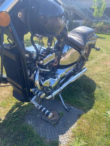 motos 125 cc, Chopper, 2 cylindres, Particulier, 125 cm³