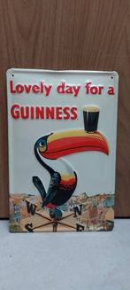 Enseigne publicitaire Belle journée pour une Guinness en rel, Collections, Marques de bière, Panneau, Plaque ou Plaquette publicitaire
