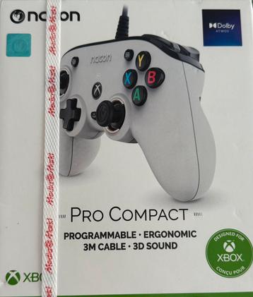 Nacon ( manette personnalisable pour Xbox series XIS ), Enlèvement, Neuf