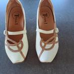 jolies chaussures Think, taille 38,5, comme neuves, Chaussures basses, Comme neuf, Beige, Think